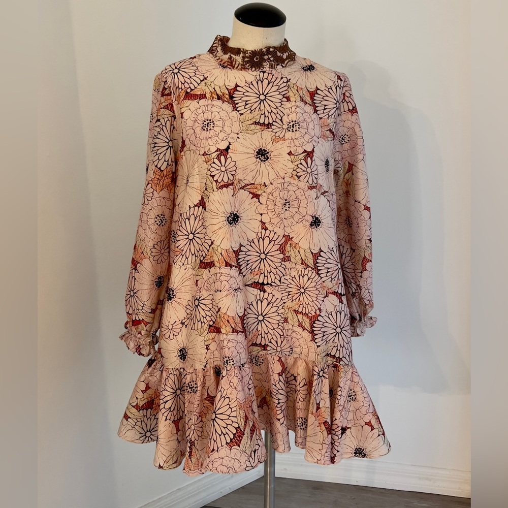 Floral midi dresses